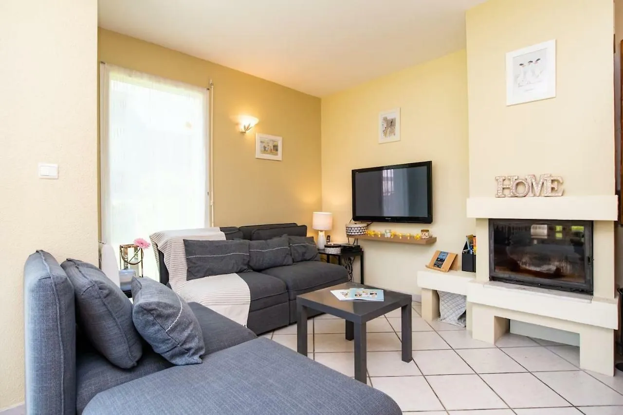 Maison 8 Personnes Au Coeur De La Vallee Du Louron 루덴빌 0*,
